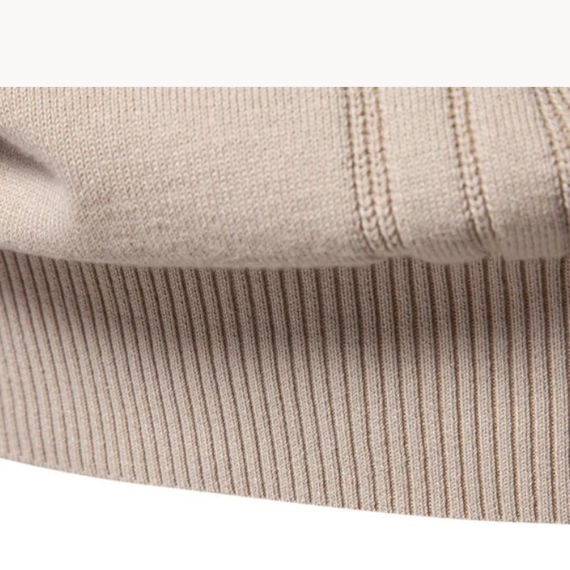 Sevanno | Elegant Men’s Sweater with Plaid Design
