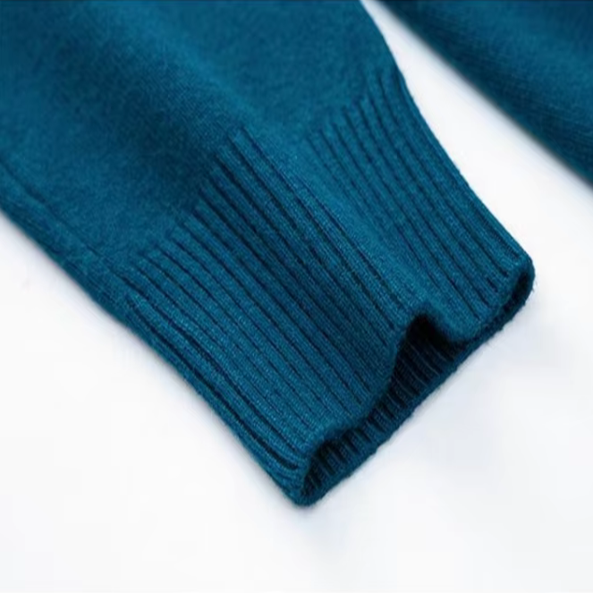 Sevanno | Elegant Turtleneck Sweater