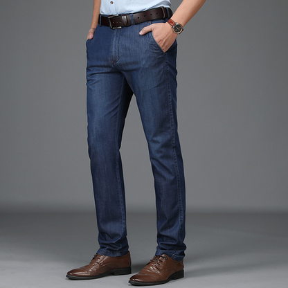 Men’s Classic-Fit Stretch Denim Jeans