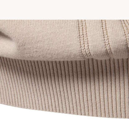 Sevanno | Elegant Men’s Sweater with Plaid Design