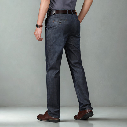 Men’s Classic-Fit Stretch Denim Jeans